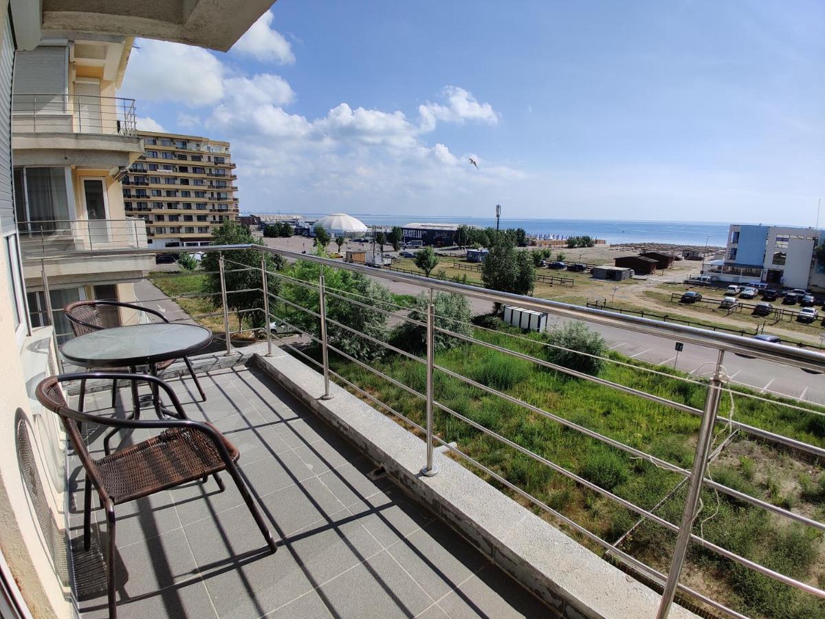 Summerland Beach&Sun Apartments Mamaia Exterior foto