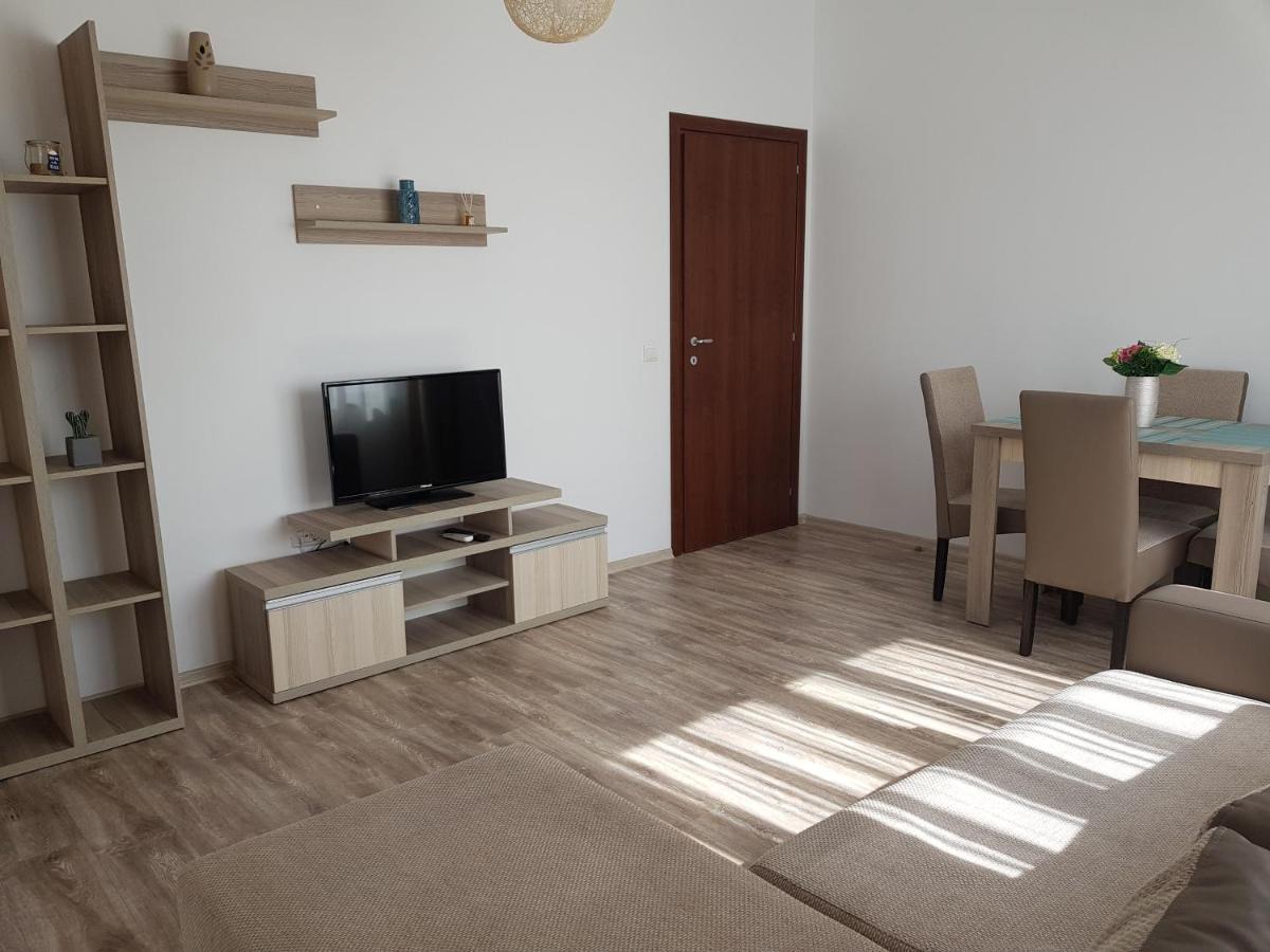Summerland Beach&Sun Apartments Mamaia Exterior foto