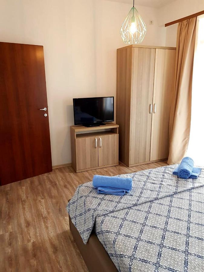 Summerland Beach&Sun Apartments Mamaia Exterior foto